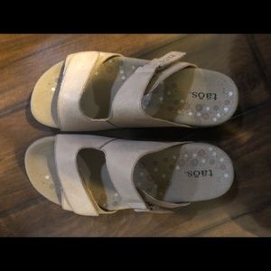 Taos Comfort Sandals - New